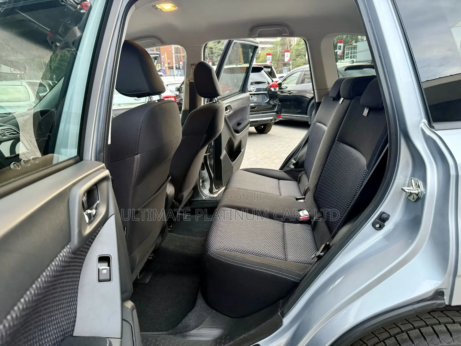 Subaru Forester 2.0XT Premium AWD 2017 Silver