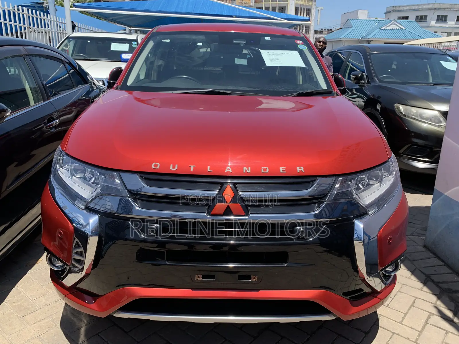 Mitsubishi Outlander 2.0 PHEV AWD 2018 Red