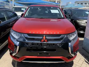 Mitsubishi Outlander 2.0 PHEV AWD 2018 Red