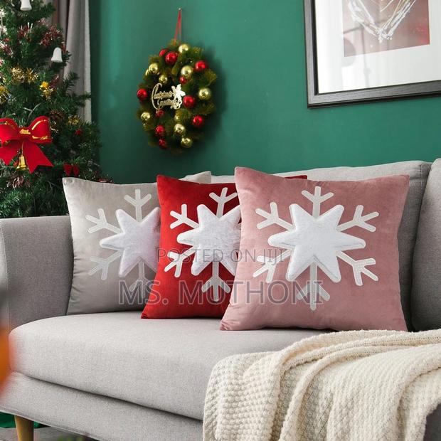 Velvet Decorative Christmas Pillow Covers* - thumbnail 2