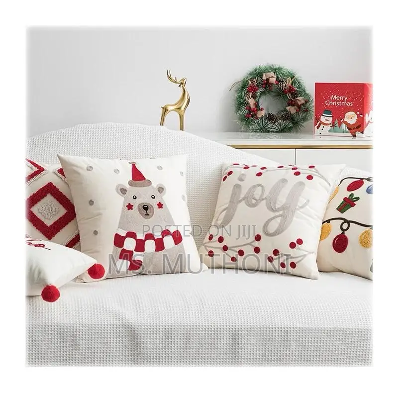 *A Set of 3 High Quality Decorative
