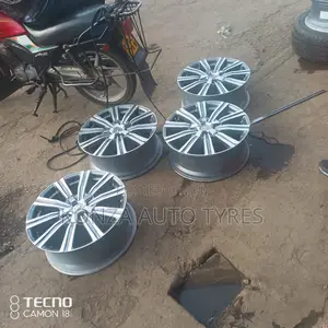 Land Cruiser Rims Size 21