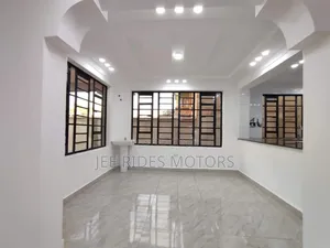 4bdrm Townhouse/Terrace in Membley, Nairobi Central for sale