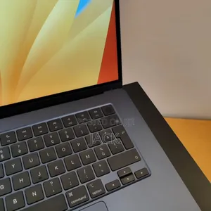 Laptop Apple MacBook Air 2024 M3 15-Inch 8GB Apple M3 SSD 256GB