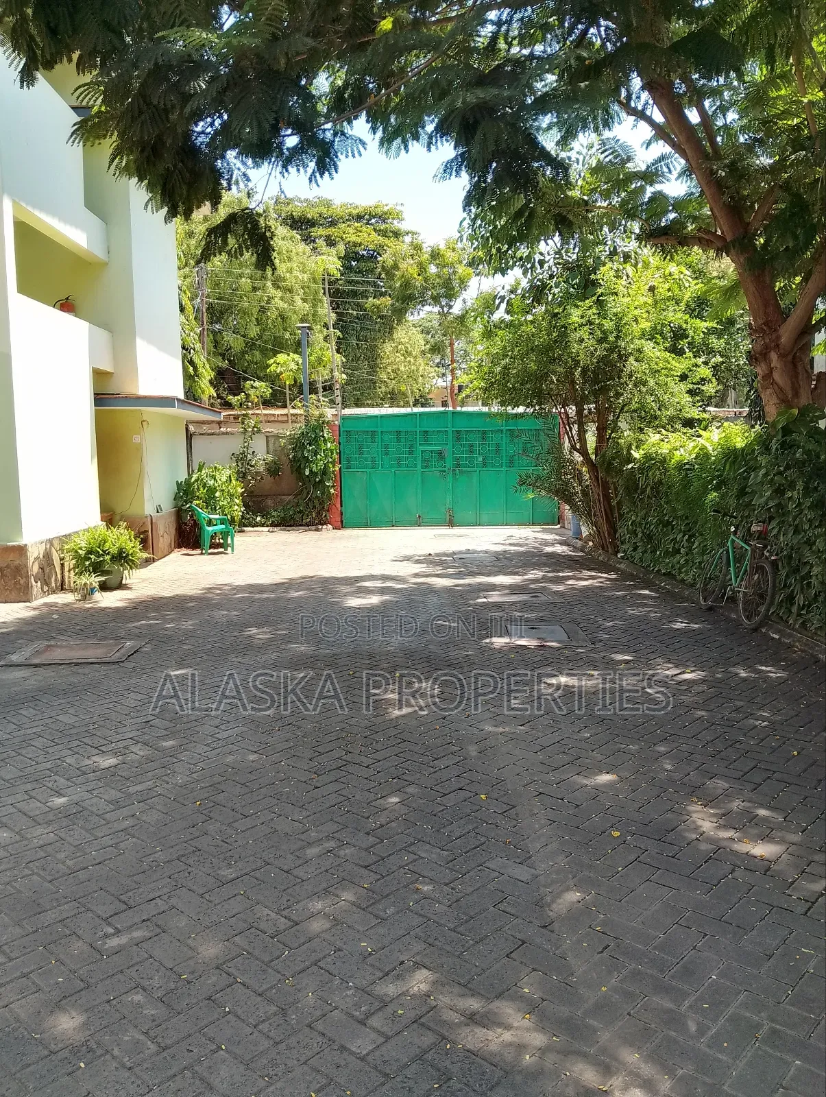 Furnished 2bdrm Apartment in Nyali Estate for rent