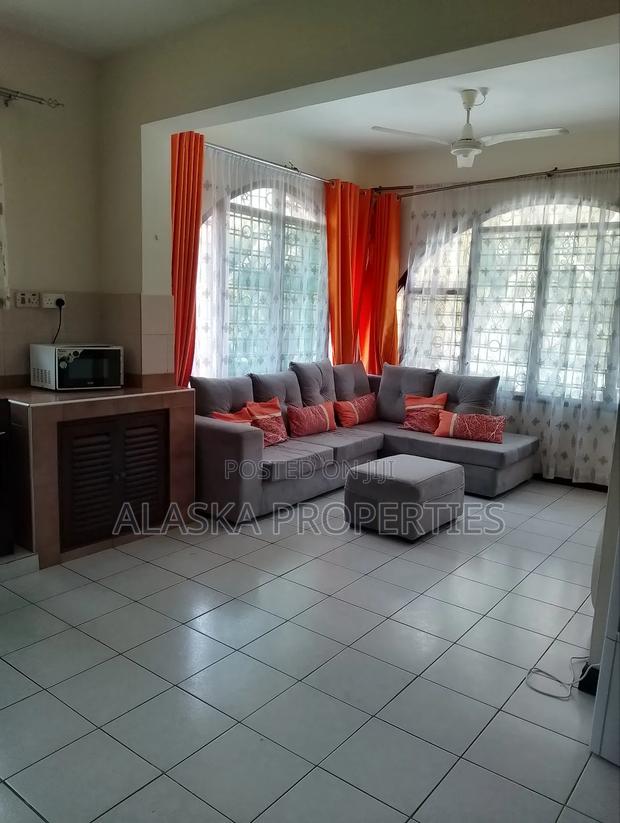 Furnished 2bdrm Apartment in Nyali Estate for rent - thumbnail 6