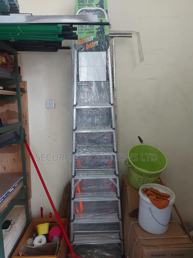 8 Step Foldable Aluminium Ladder