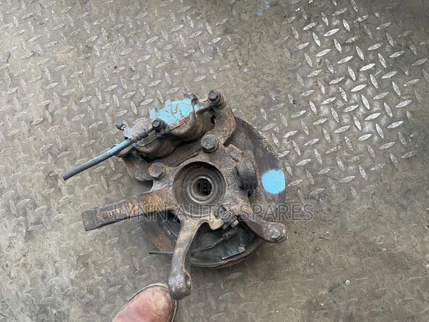 Xtrail T30/T31 Complete Hub - thumbnail 3