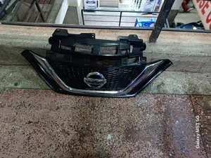 Nissan Note 2017 Front Grill