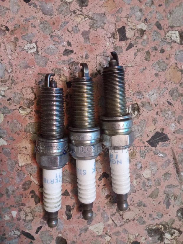Suzuki Alto Plugs - thumbnail 2