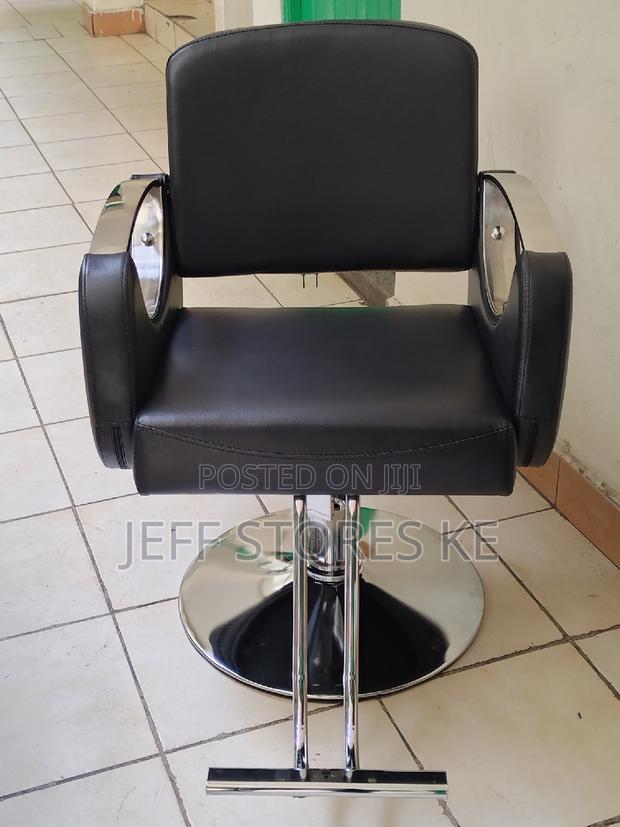 Unique Classic Styling Seat - main view