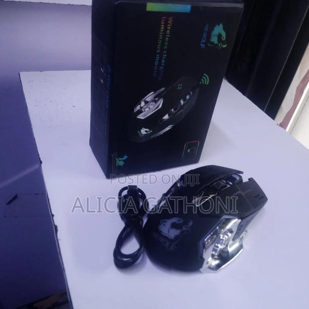 FREE WOLF Wireless Charging RGB Mouse