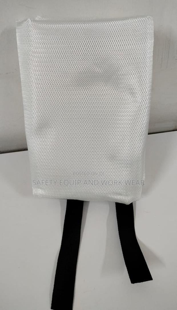 Fire Blanket 1.2 By 1.2 Fire Resistant - main view