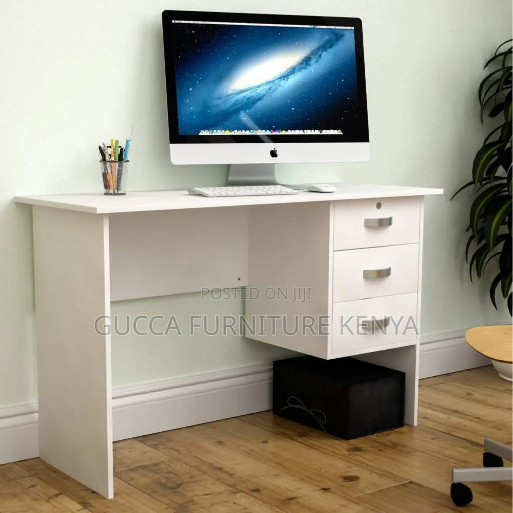 Office Desk:1.2metre White Home/Office Writing Desk
