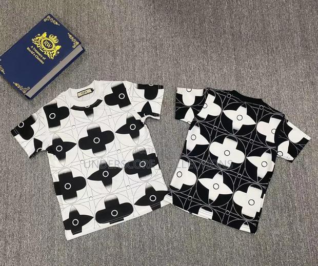 Boys Round Neck Printed Tshirts - thumbnail 3