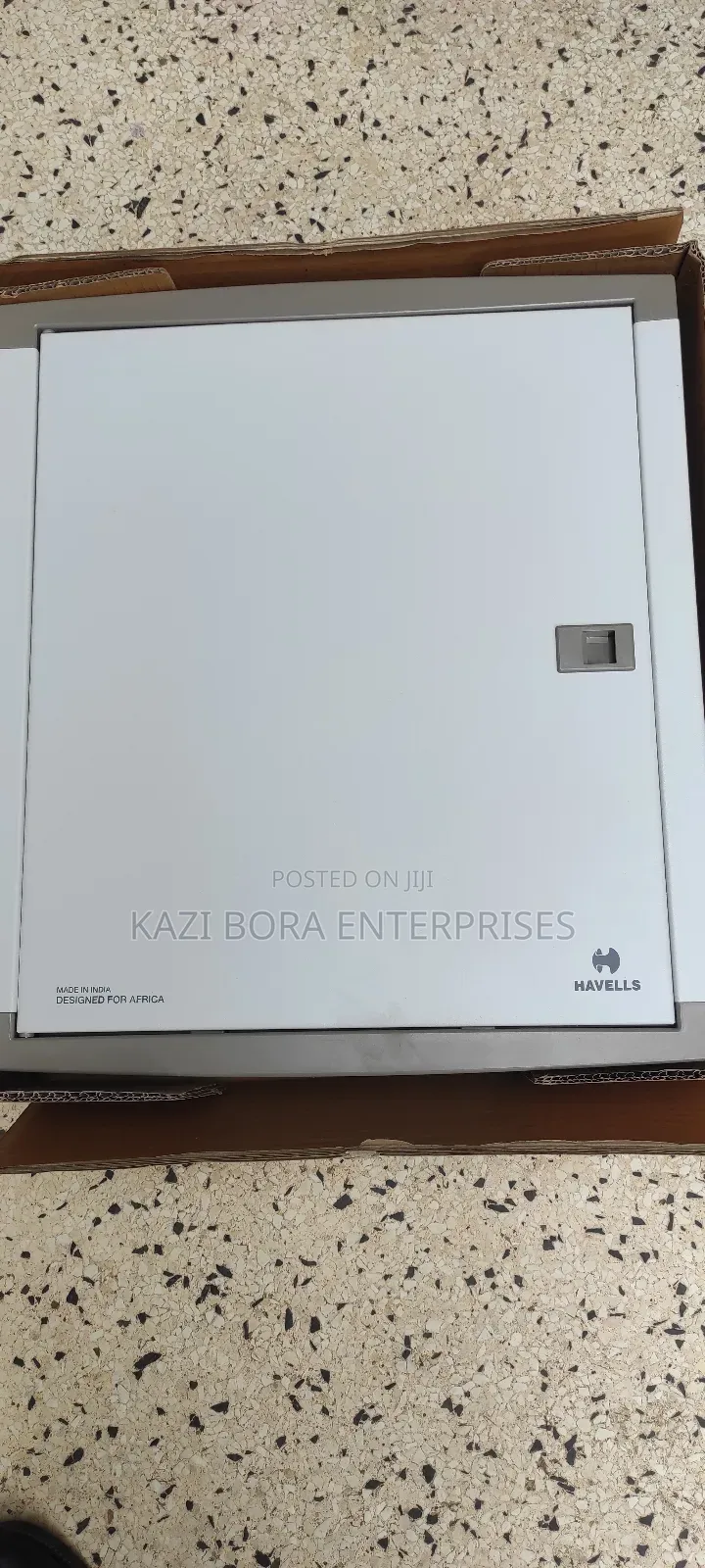 4-Way Distribution Board