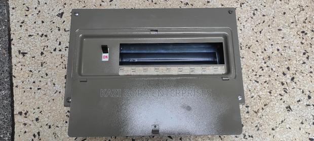 9-Way Consumer Unit - thumbnail 4
