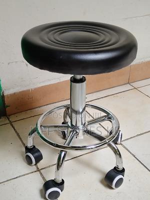 Adjustable Black Silver Pedicure Stool - thumbnail 2