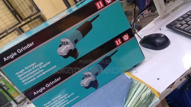 Makita Angle Grinder - main view
