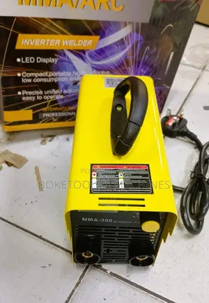 Heavy Duty Welding Machine 300amp Dewalt