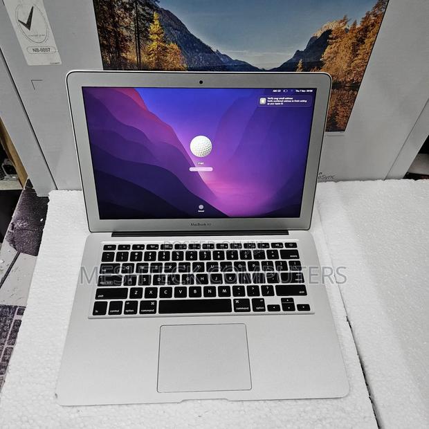 Laptop Apple MacBook Air 2017 8GB Intel Core I5 SSD 128GB - main view