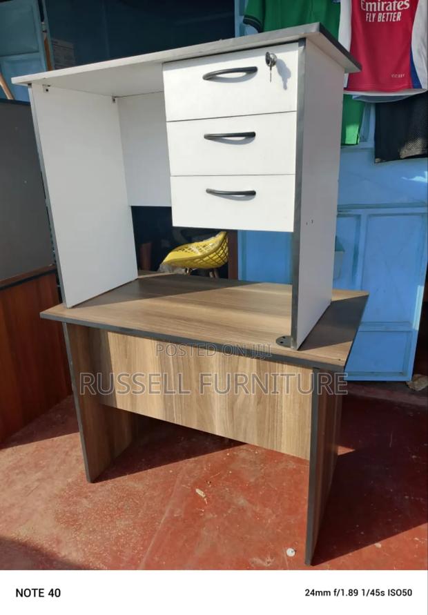 Quality Desk on Offer