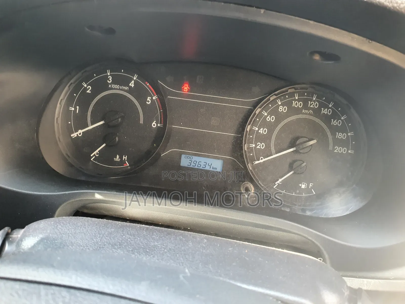 Toyota Hilux 2019 Silver
