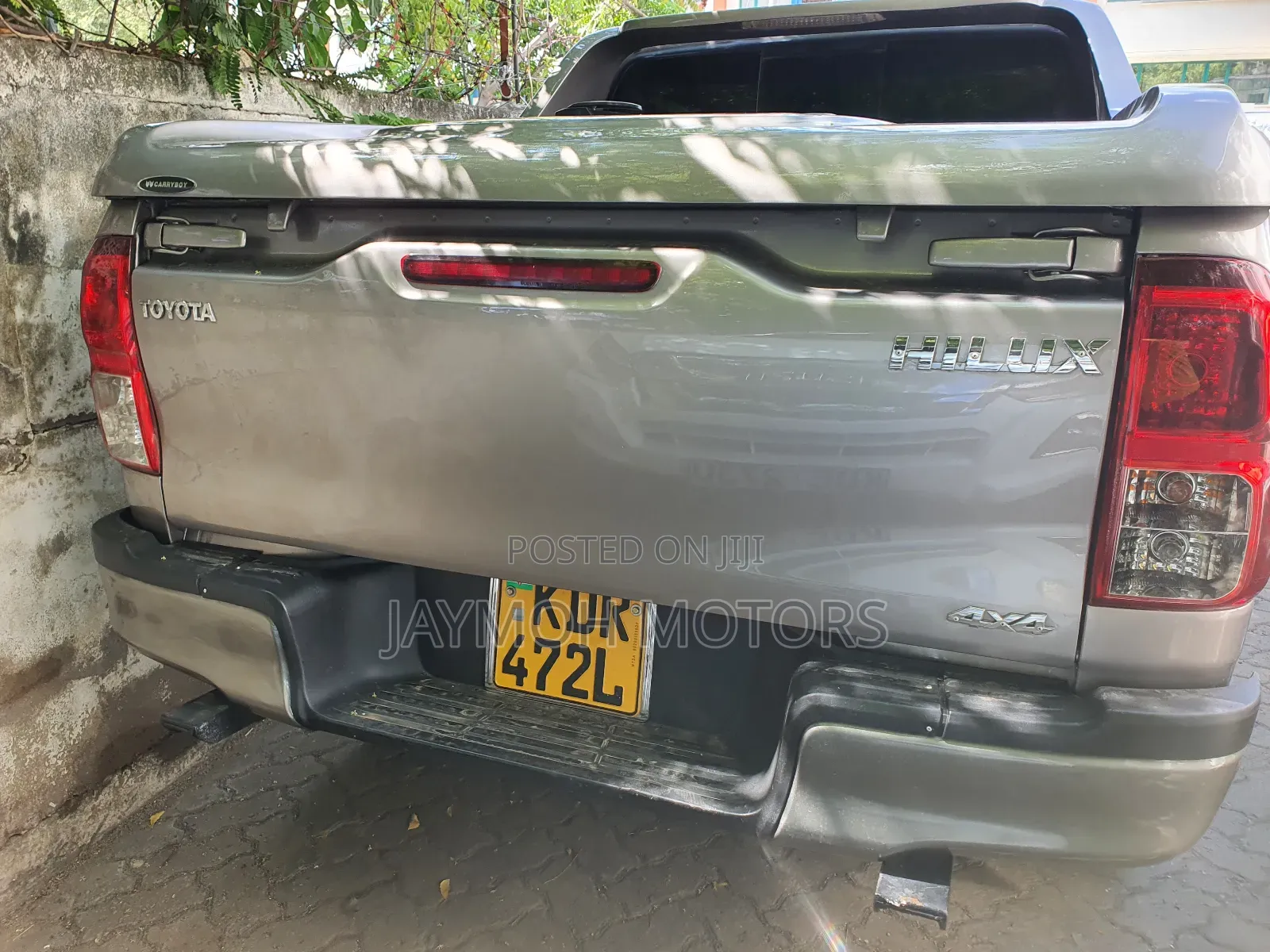 Toyota Hilux 2019 Silver