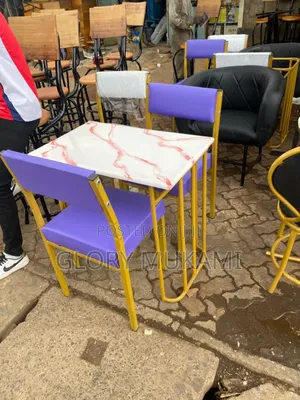 Purple Manicure Set Chair and Manicure Table