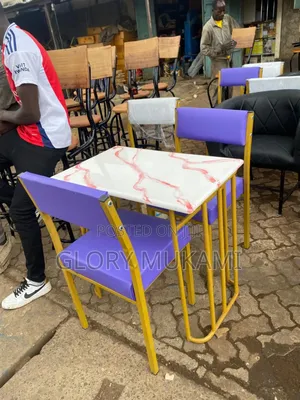 Purple Manicure Set Chair and Manicure Table