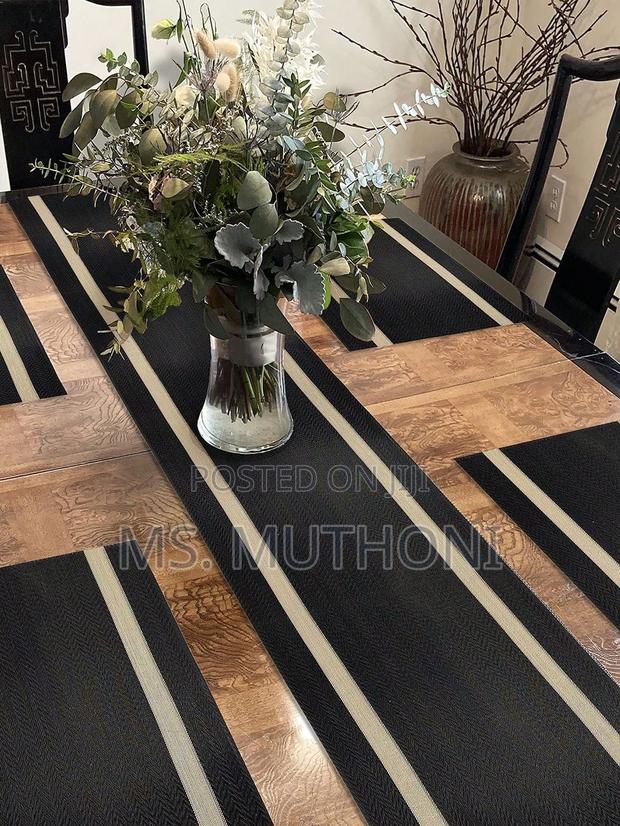 Stylish Table Runner + 6 PCS Place Mats Available* - main view