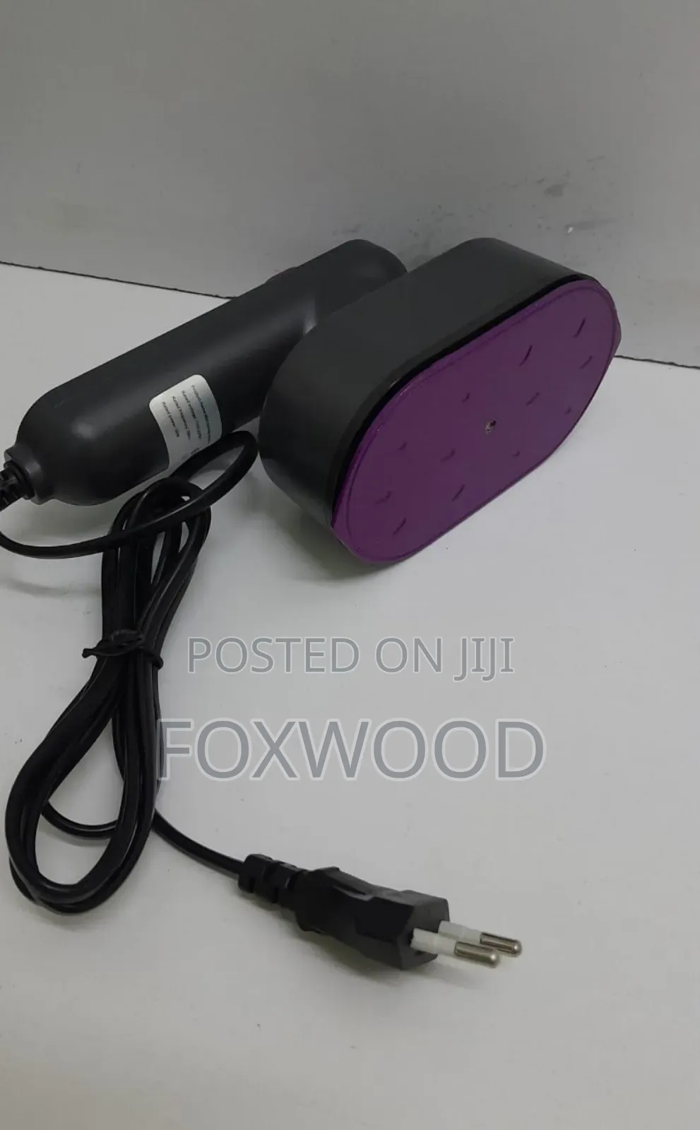 Mini Portable Steam Ironing Machine.