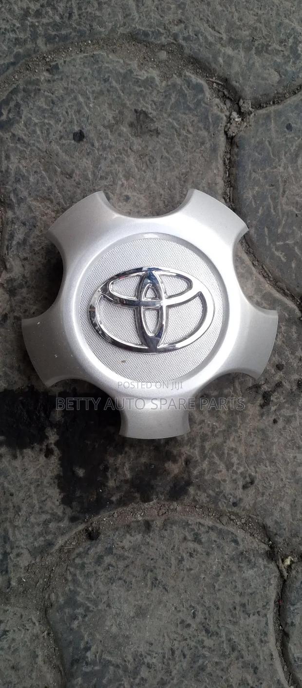 Toyota Vanguard Wheel Cap