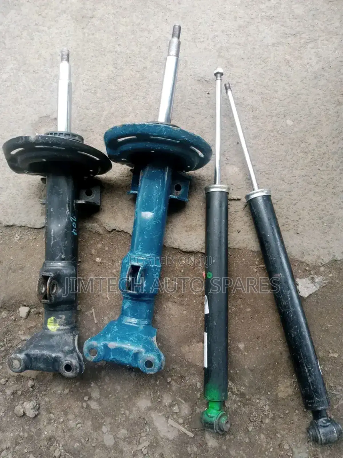 Mercedes Benz W204 Shocks