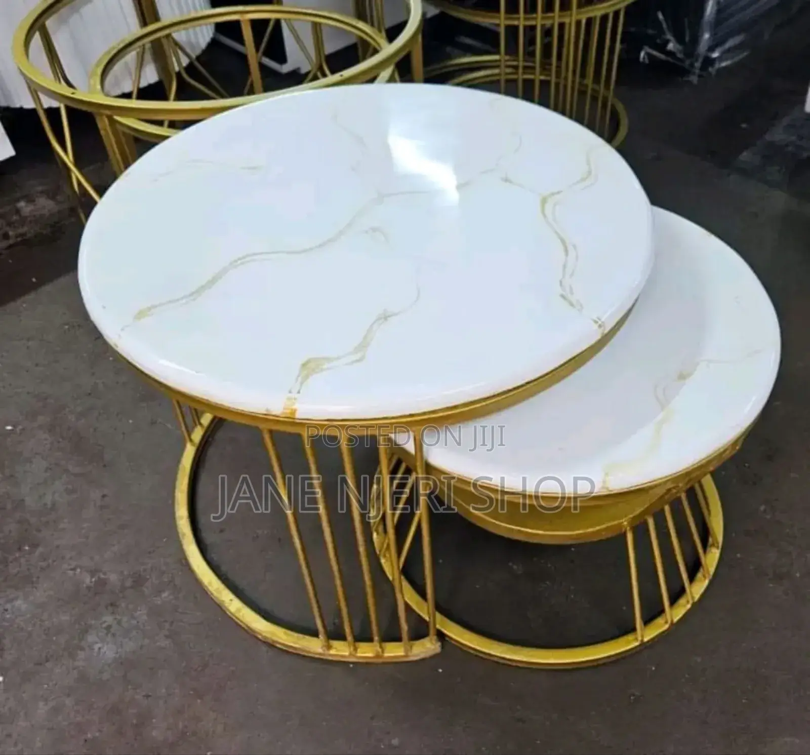 Fantastic Pure Marble Nesting Table