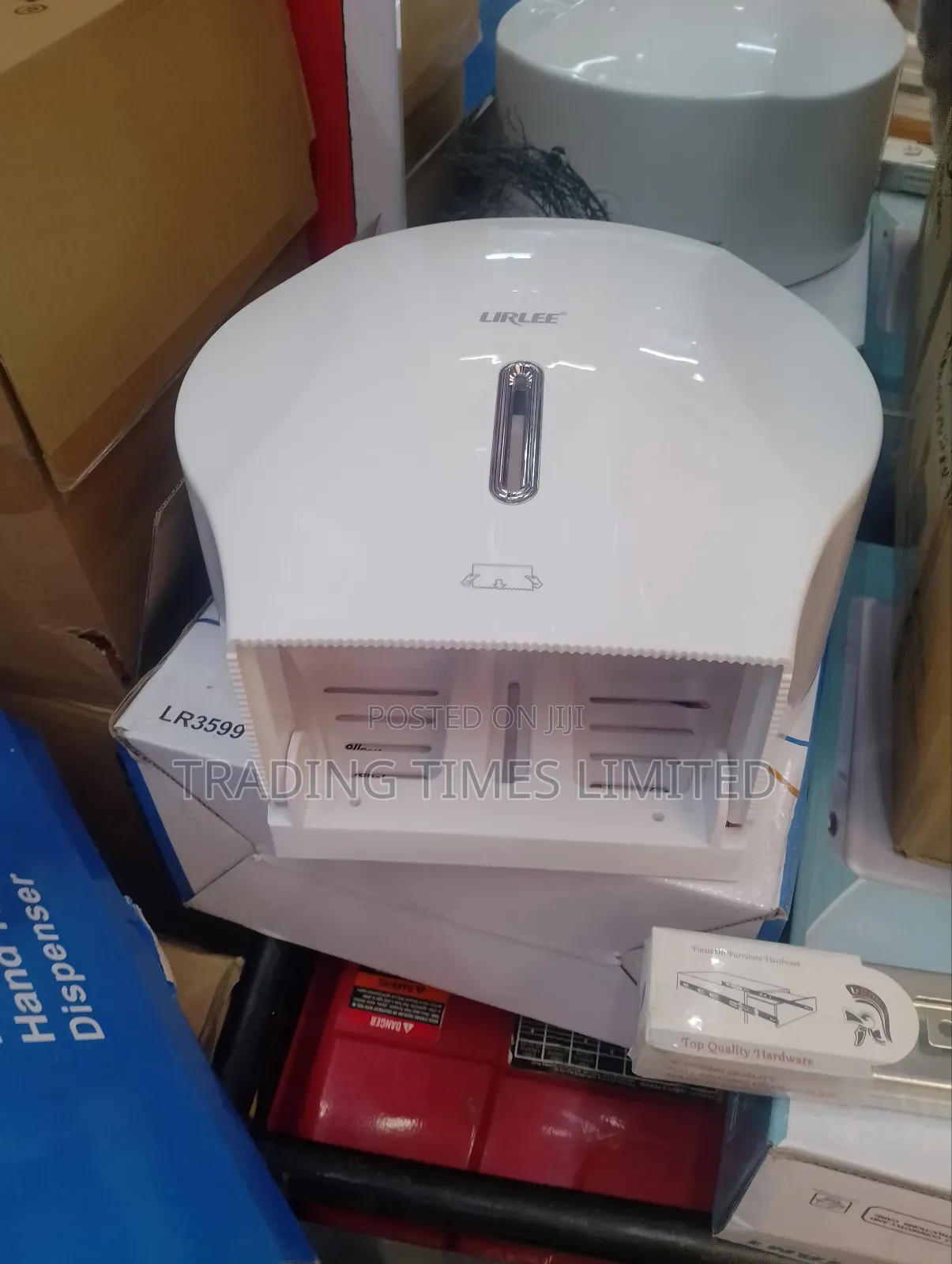 Lirlee Tissue Holder