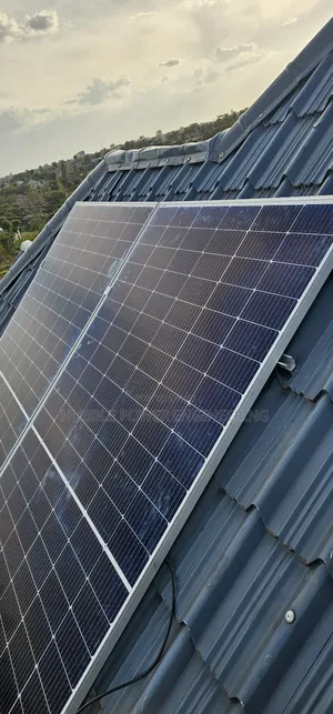 4400 Solar Panel 10000wh Lithium Battery Storage 5kw Hybrid