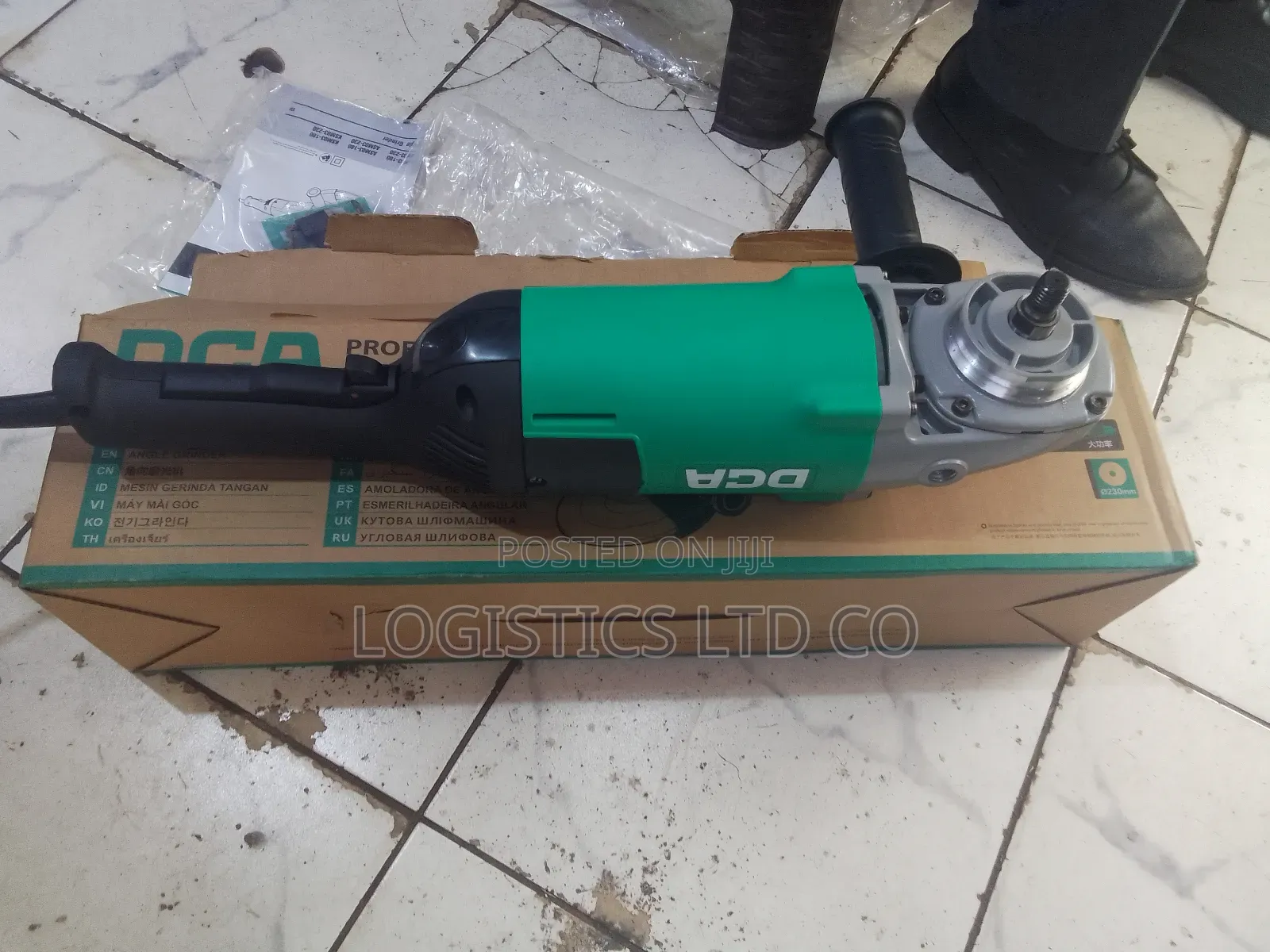 Dca 9 Inch Corded Grinder 2200w