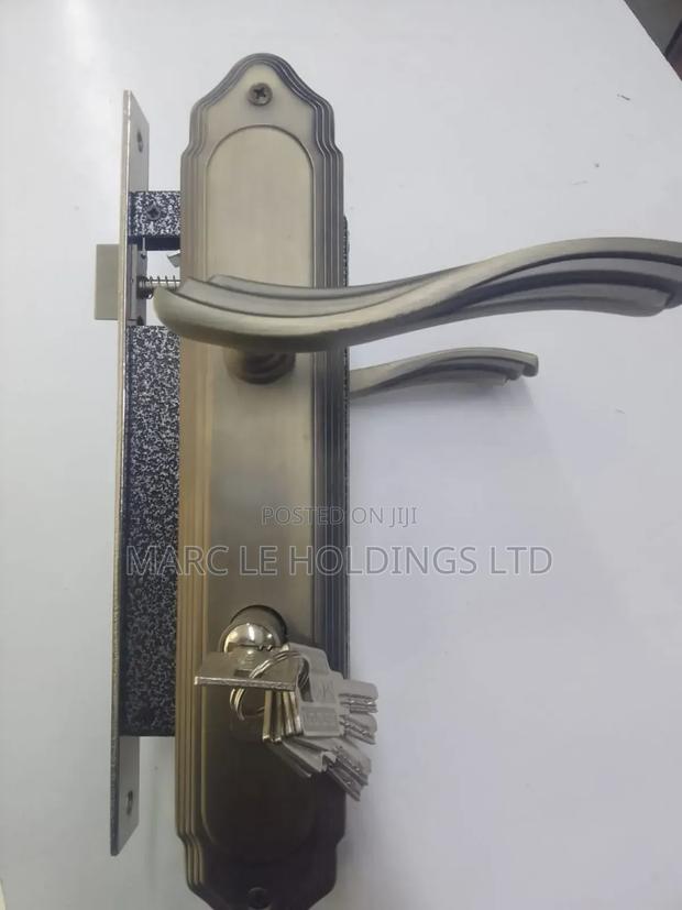 G.J.S Locks on Stock - thumbnail 2