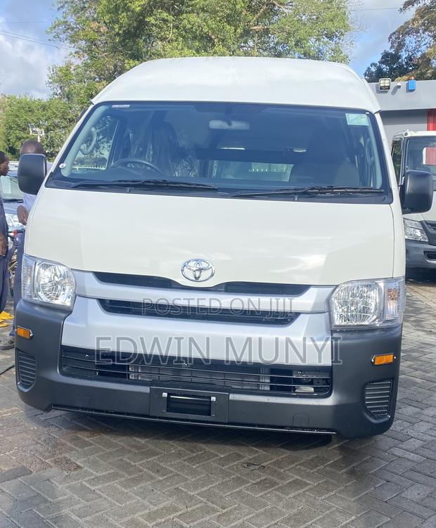 New Toyota Grand HiAce 2023 White