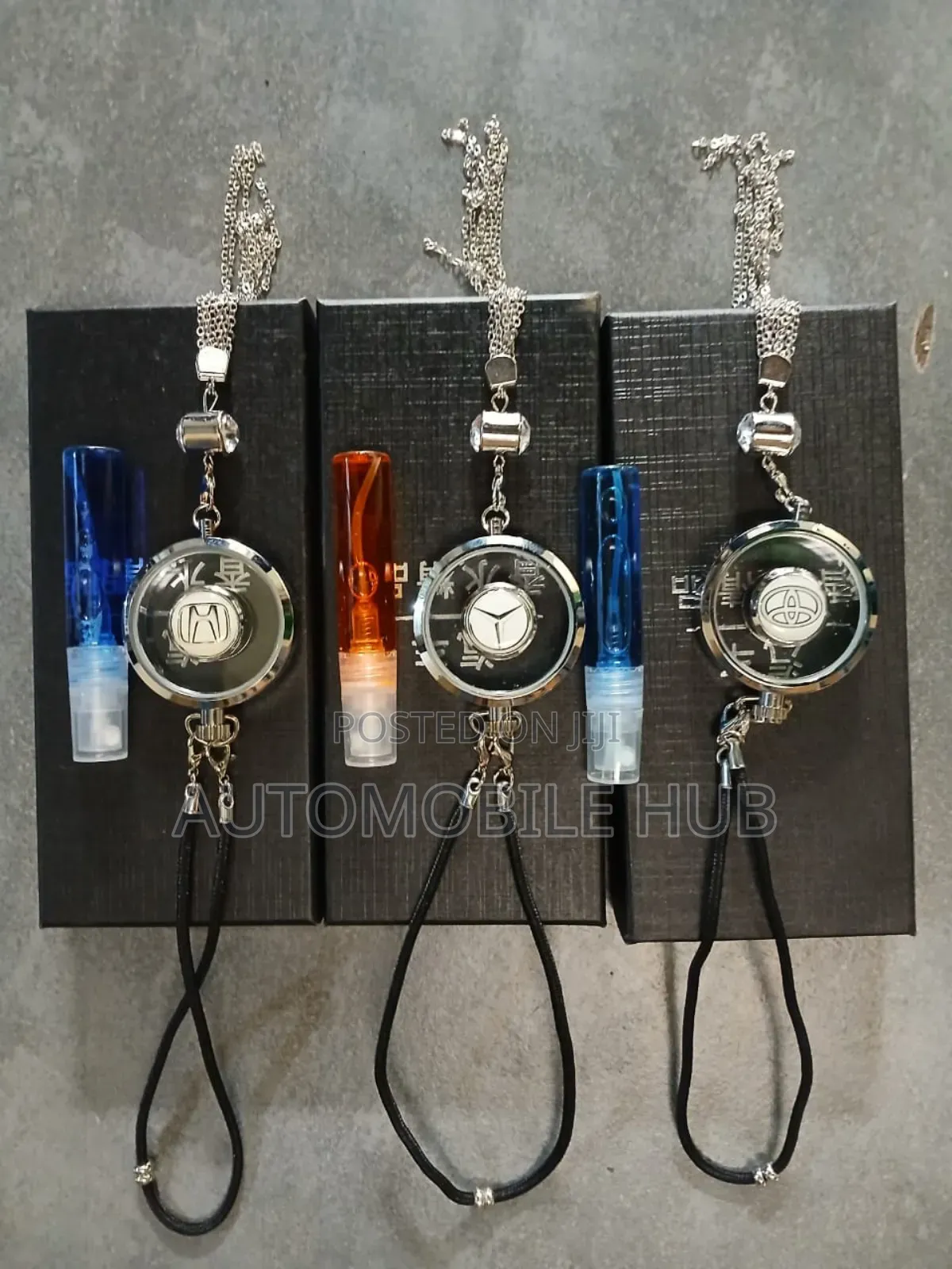 Honda, Mercedes,Toyota Pendant Perfumes
