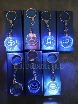 Mercedes,Subaru,Nissan,Mazda,VW,Toyota,Honda Key Holder