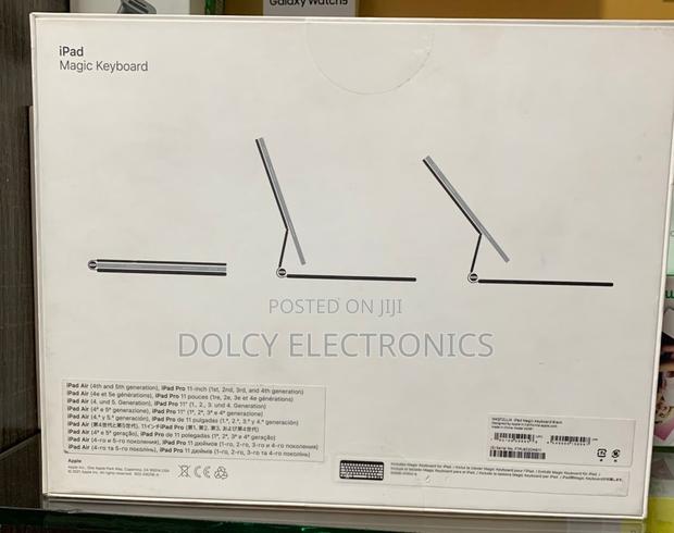 Apple iPad Pro 11-Inch M4 Magic Keyboard - thumbnail 2