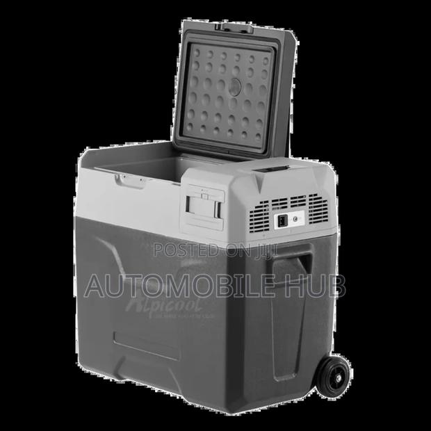 50l Portable Fridge - main view