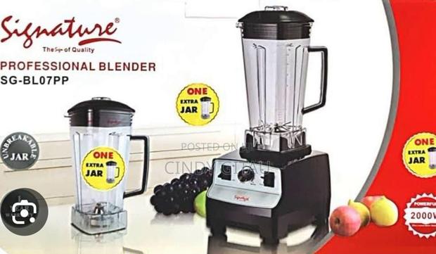 Signature Commercial Blender Capacity 2 Litres With 2 Jug