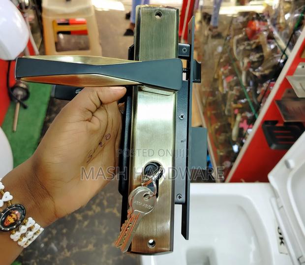 Unique Design Union Lock - thumbnail 3