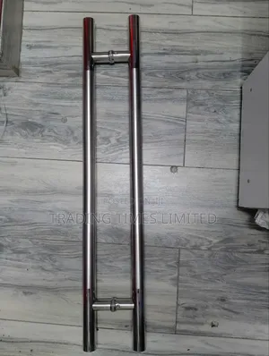 H-Handle 600mm Hole to Hole