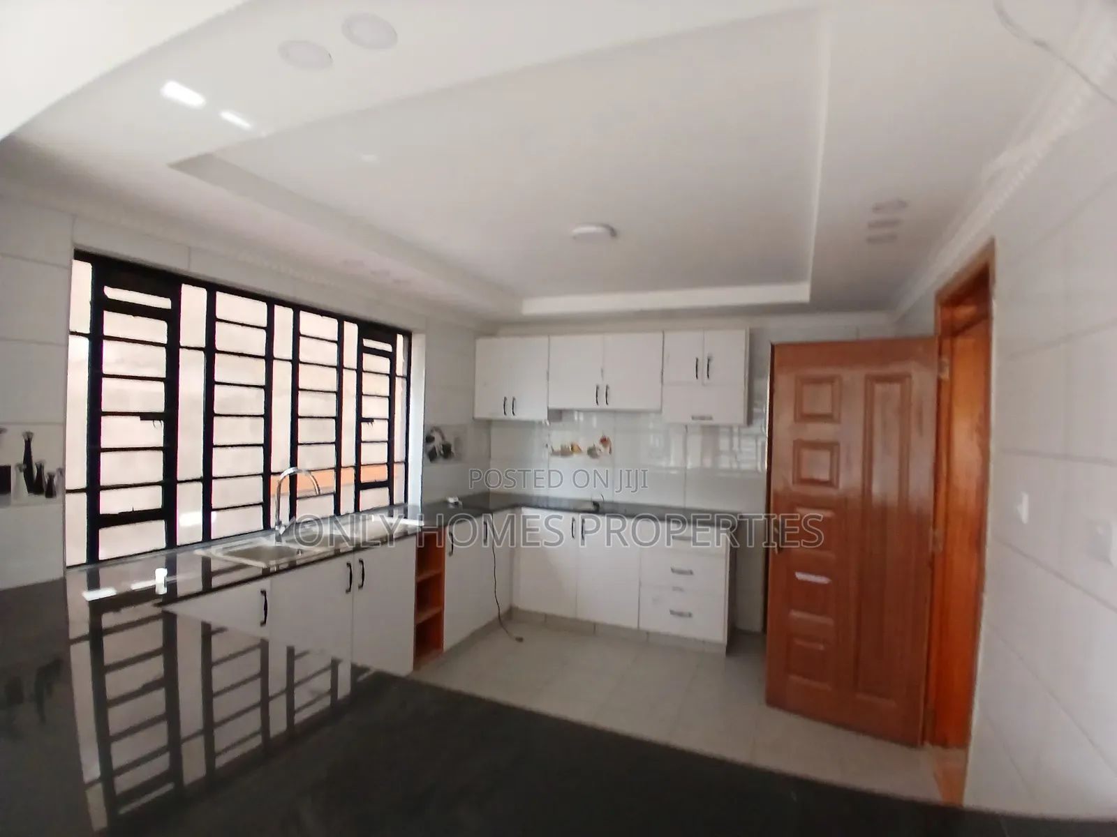 4bdrm Maisonette in Membley, Ruiru for sale
