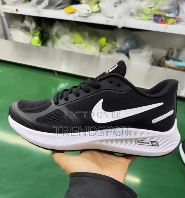 Nike Runners  Sizes 40,41,42,43,44,45. At 3100 KSH