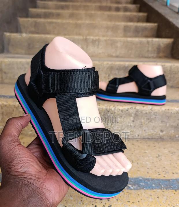 Ladies Sandals New Arrival Sizes